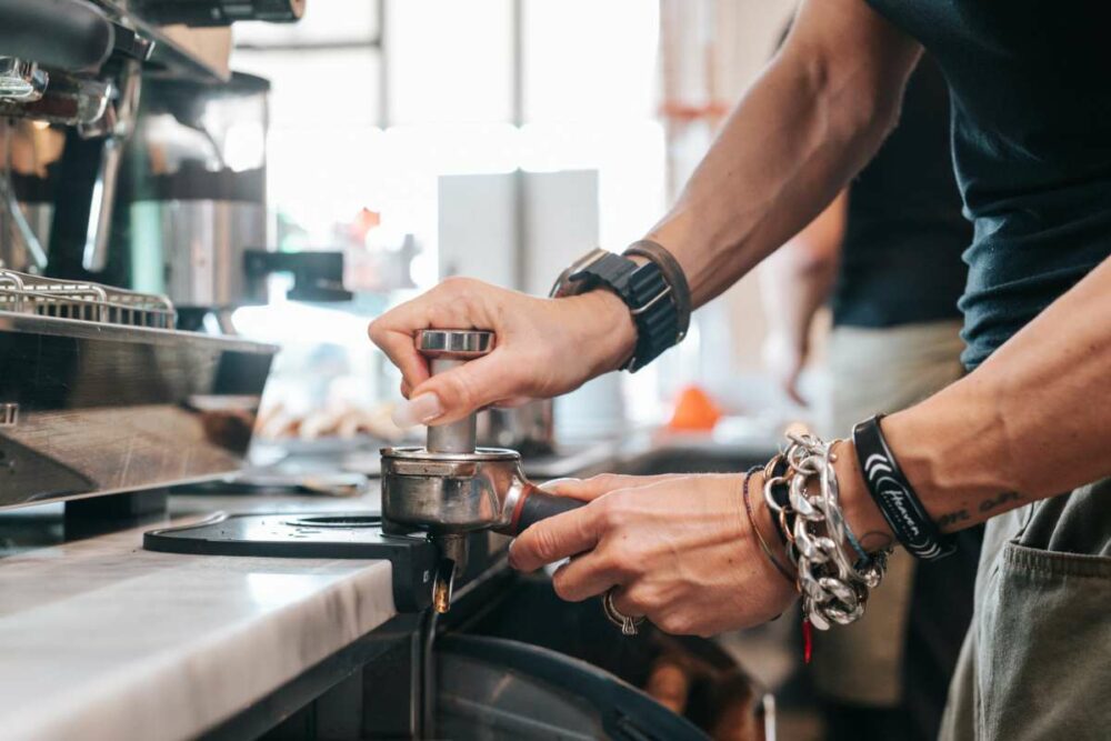 6 modi di riutilizzare il caffè